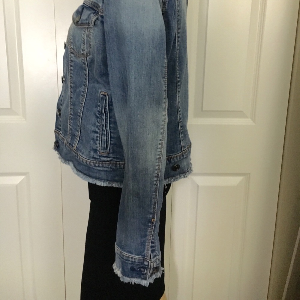 Denim jacket - Picture 4 of 4