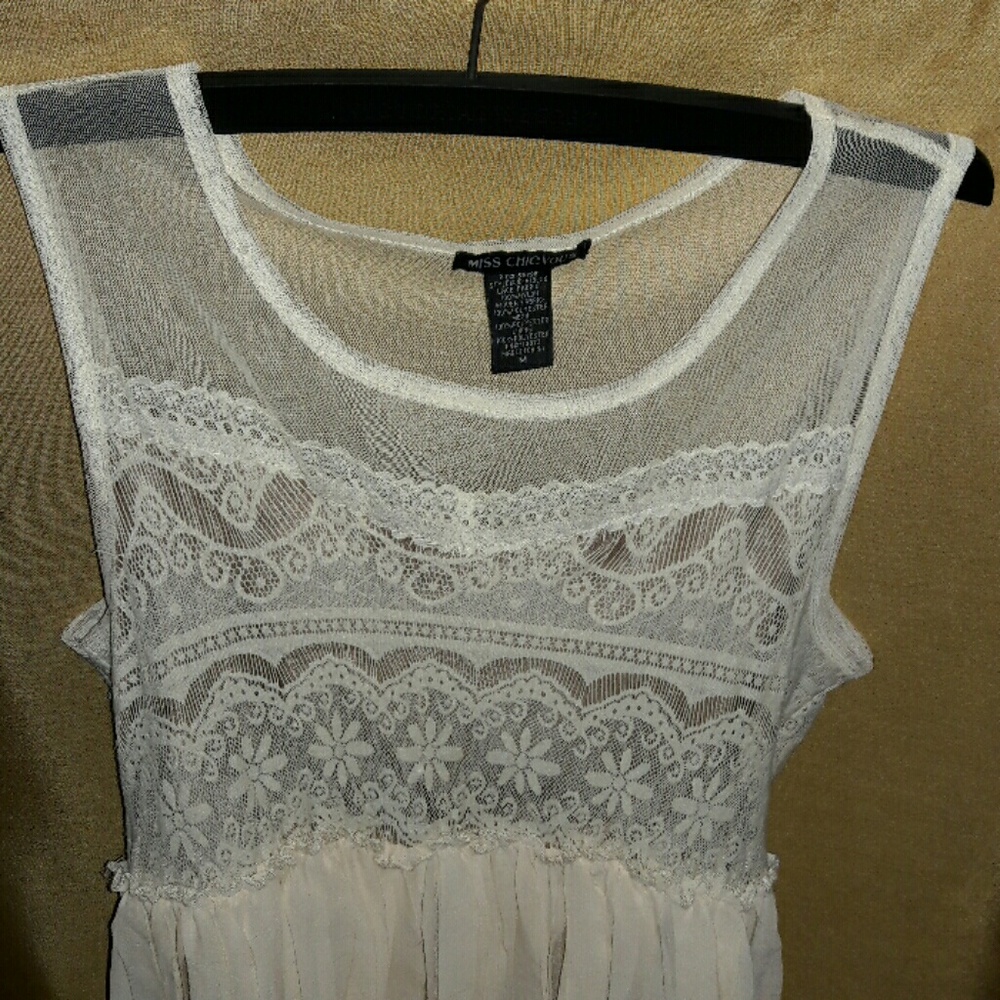 Dress - Picture 2 of 4