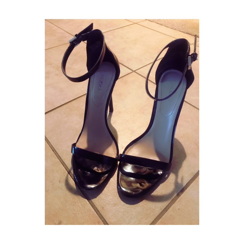ALDO patent heels 7.5