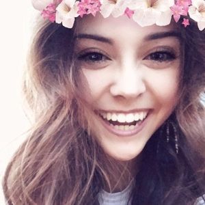 Meet your Posher, Savanna