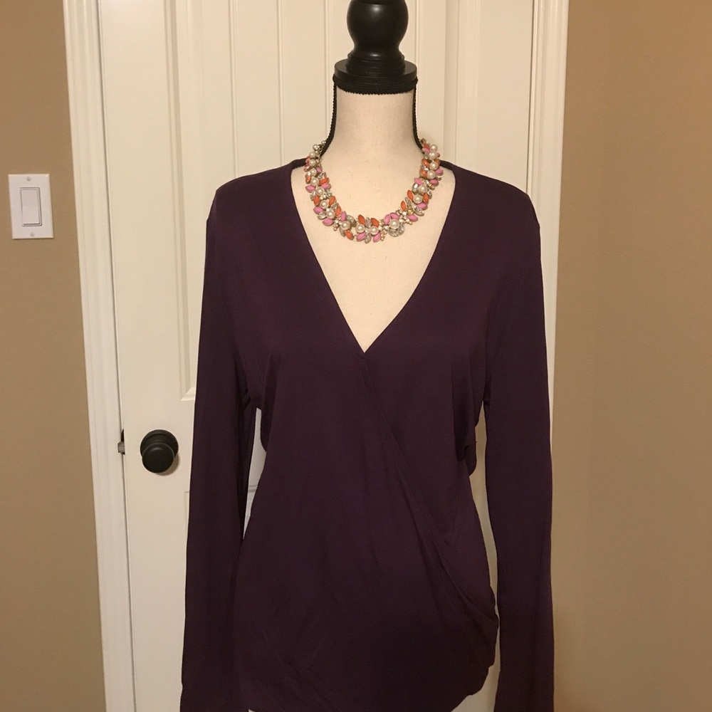 Gap, long sleeve, cross over, tee