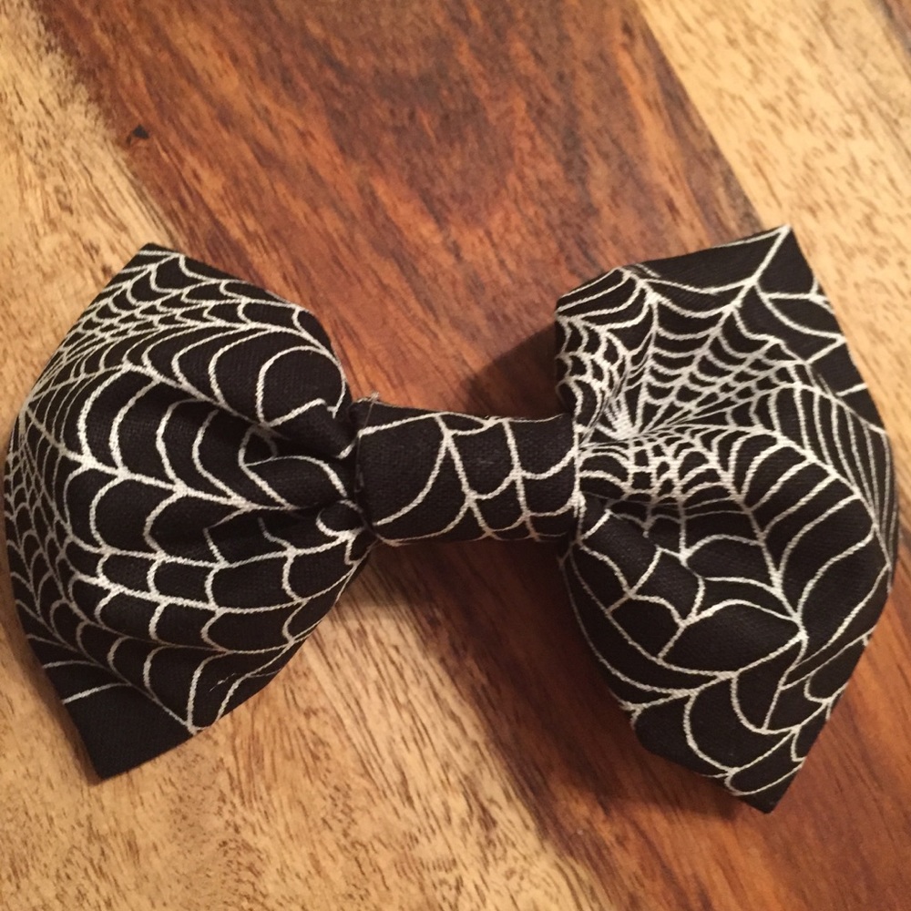 Spider web hair bow