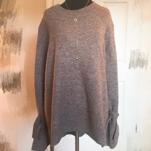 ZARA WOMAN SWEATER WITH TIE DETAIL ON SLEEVE