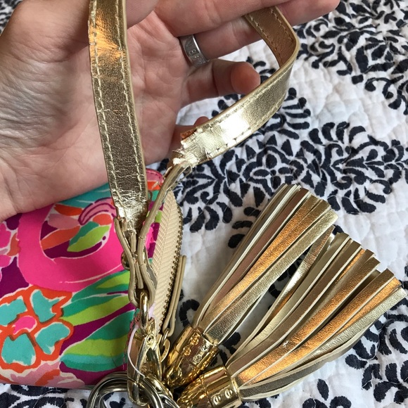 Lilly Pulitzer “Call Me” Wristlet Wallet - Picture 5 of 5