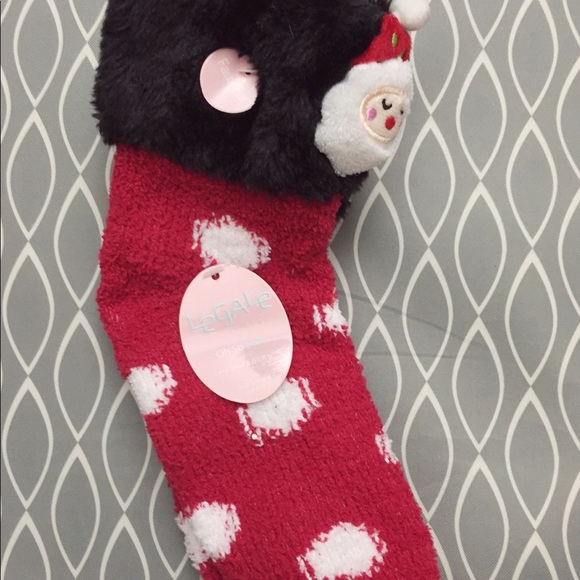 Other - NWT Santa Christmas socks