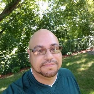 Meet your Posher, Marc