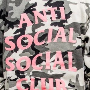 Meet your Posher, Adham