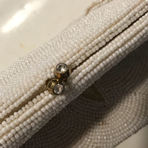 VINTAGE BAG BY JOSEF BEADED JAPAN FLORAL CLUTCH - Picture 10 of 16