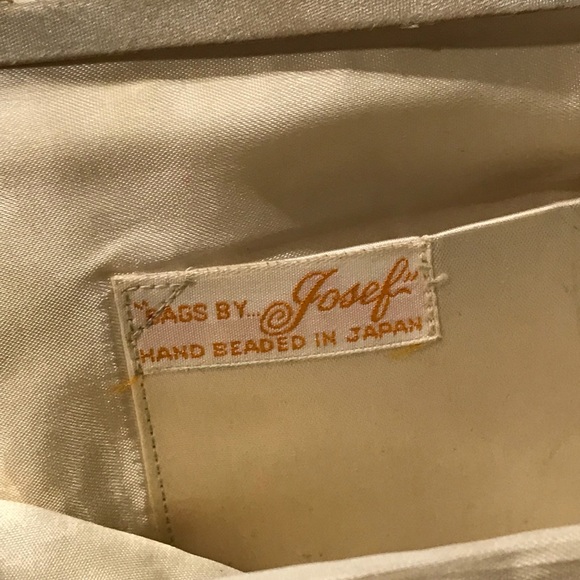 VINTAGE BAG BY JOSEF BEADED JAPAN FLORAL CLUTCH - Picture 12 of 16