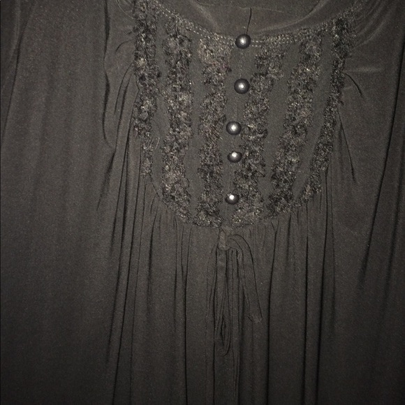 LBD - Picture 2 of 3