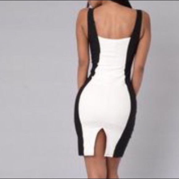 Body conscious dress - Picture 4 of 5