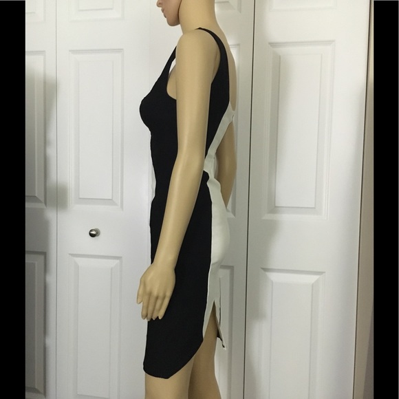 Body conscious dress - Picture 5 of 5