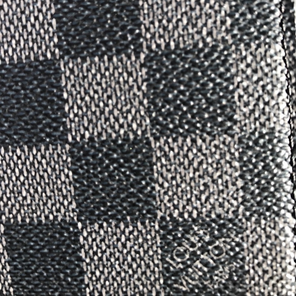 Meet your Posher, Martin