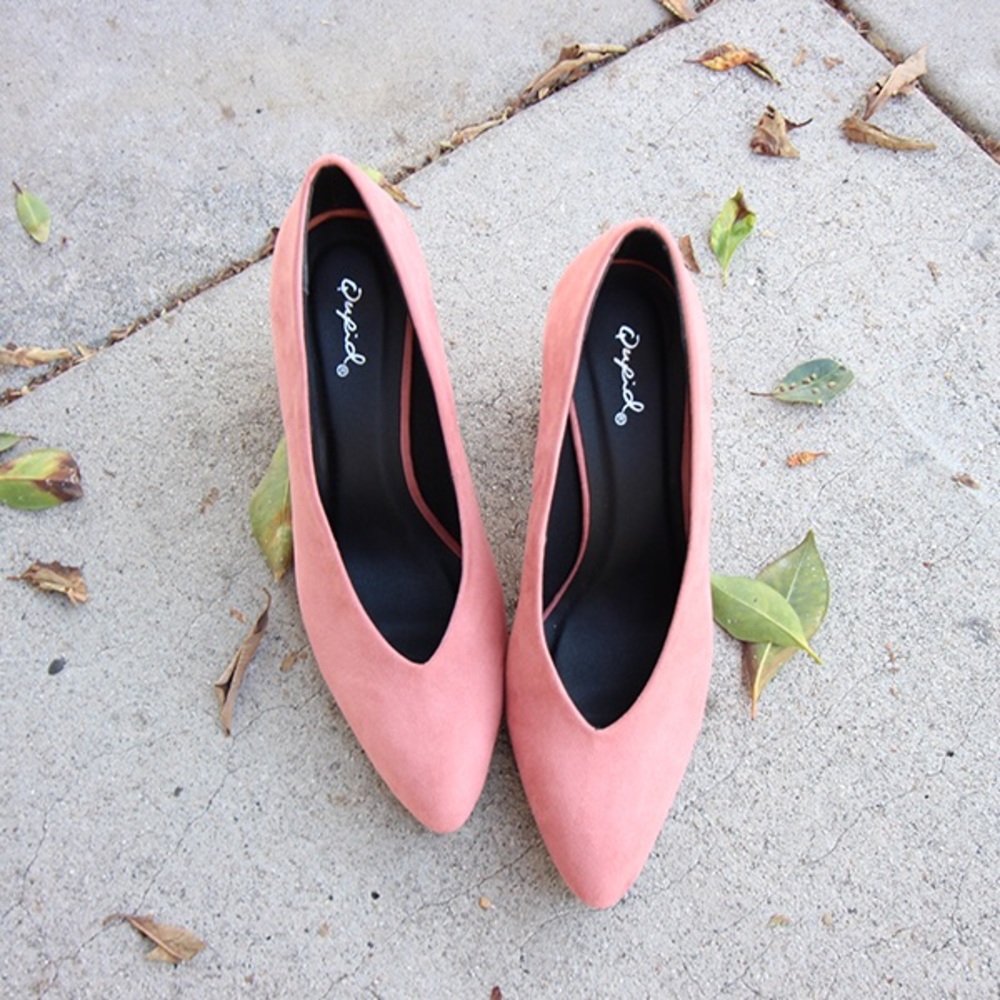 DUSTY ROSE SUEDE PUMPS