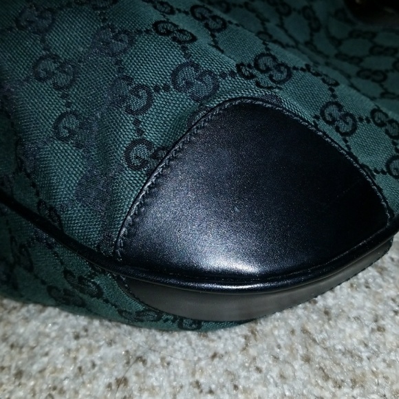 Gucci -SOLD- - Picture 5 of 8