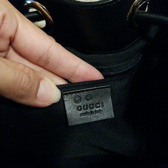 Gucci -SOLD- - Picture 7 of 8