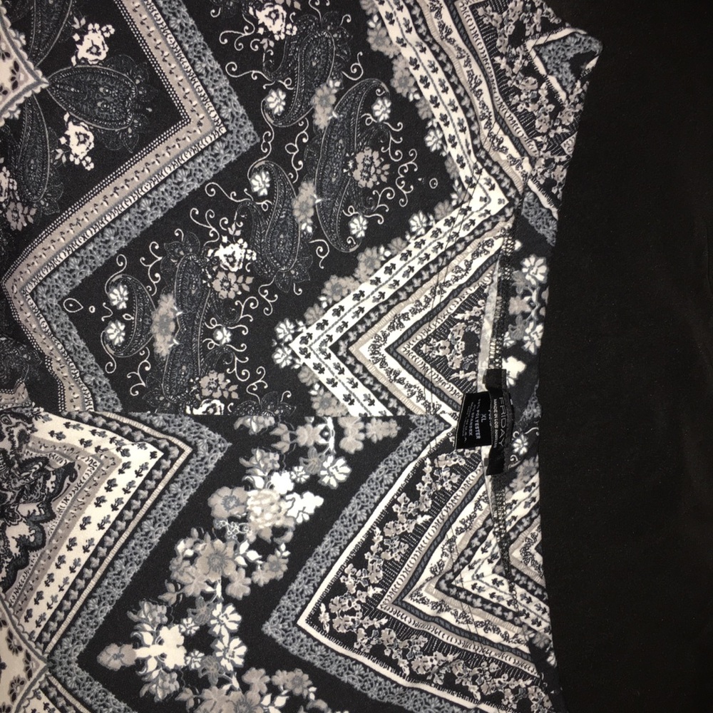 Extremely soft and cozy leggings!!!