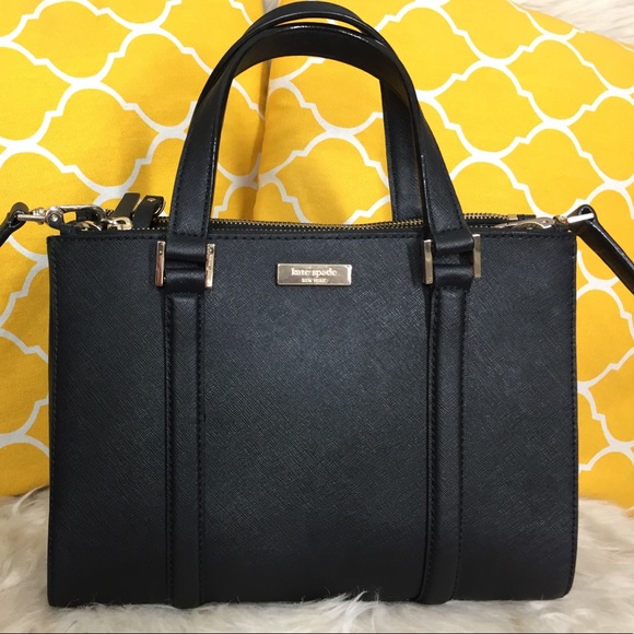 kate spade Handbags - 🌸OFFERS?🌸Kate Spade All Leather Small Satchel