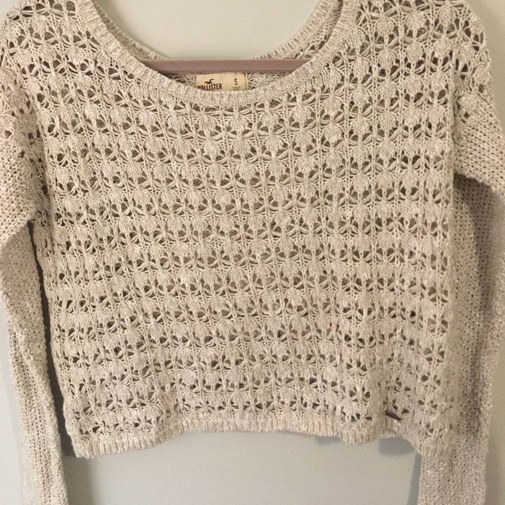 Hollister Ivory and Cream Sweater