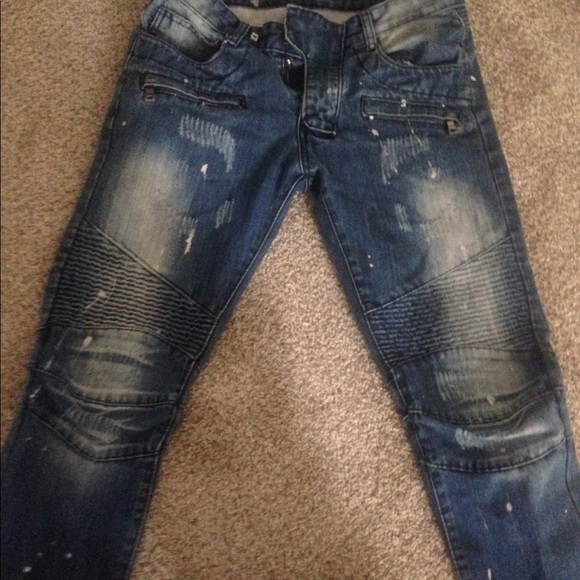 Balmains - Picture 1 of 3