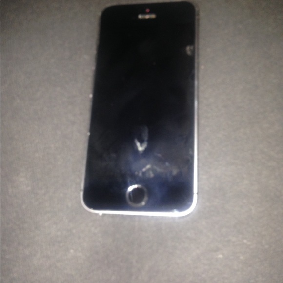 iPhone - Picture 1 of 2