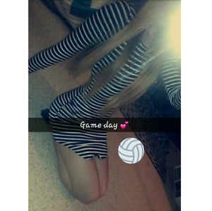 Long sleeve tight dress