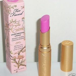 Too faced la creme clueless