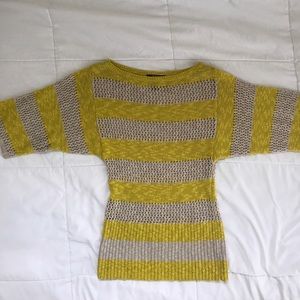 Beige and yellow knitted top