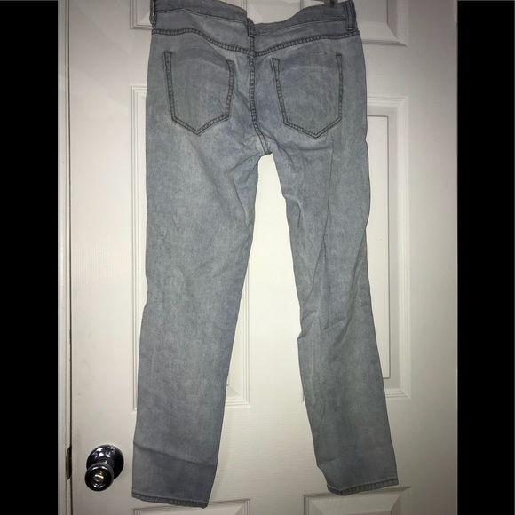 ripped jeans - Picture 2 of 4