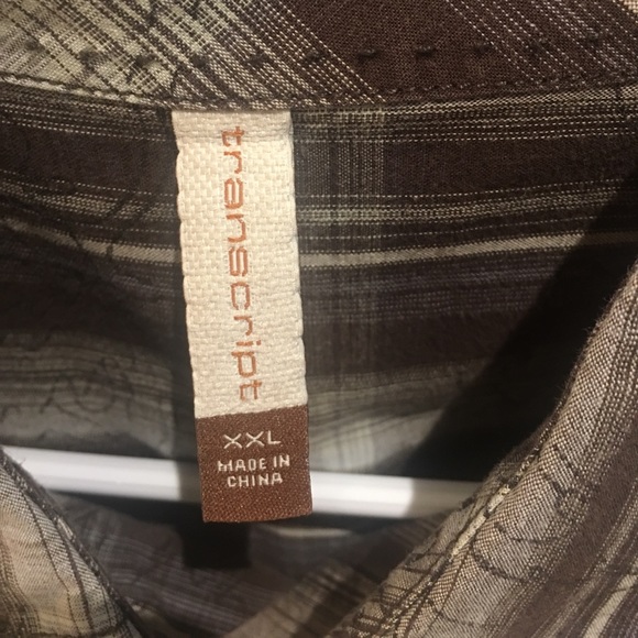 Men’s Button Down Shirt - Picture 2 of 2