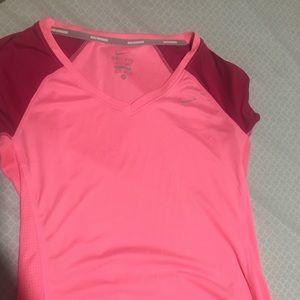 Nike dri-fit short sleeve t shirt