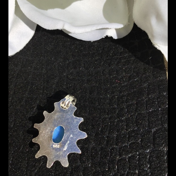 ⚜️Opalite Pendant Slide⚜️ - Picture 4 of 5