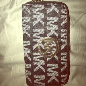 Michael kor wallet! Minor wear and tear