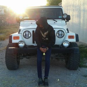 Meet your Posher, Mauricio