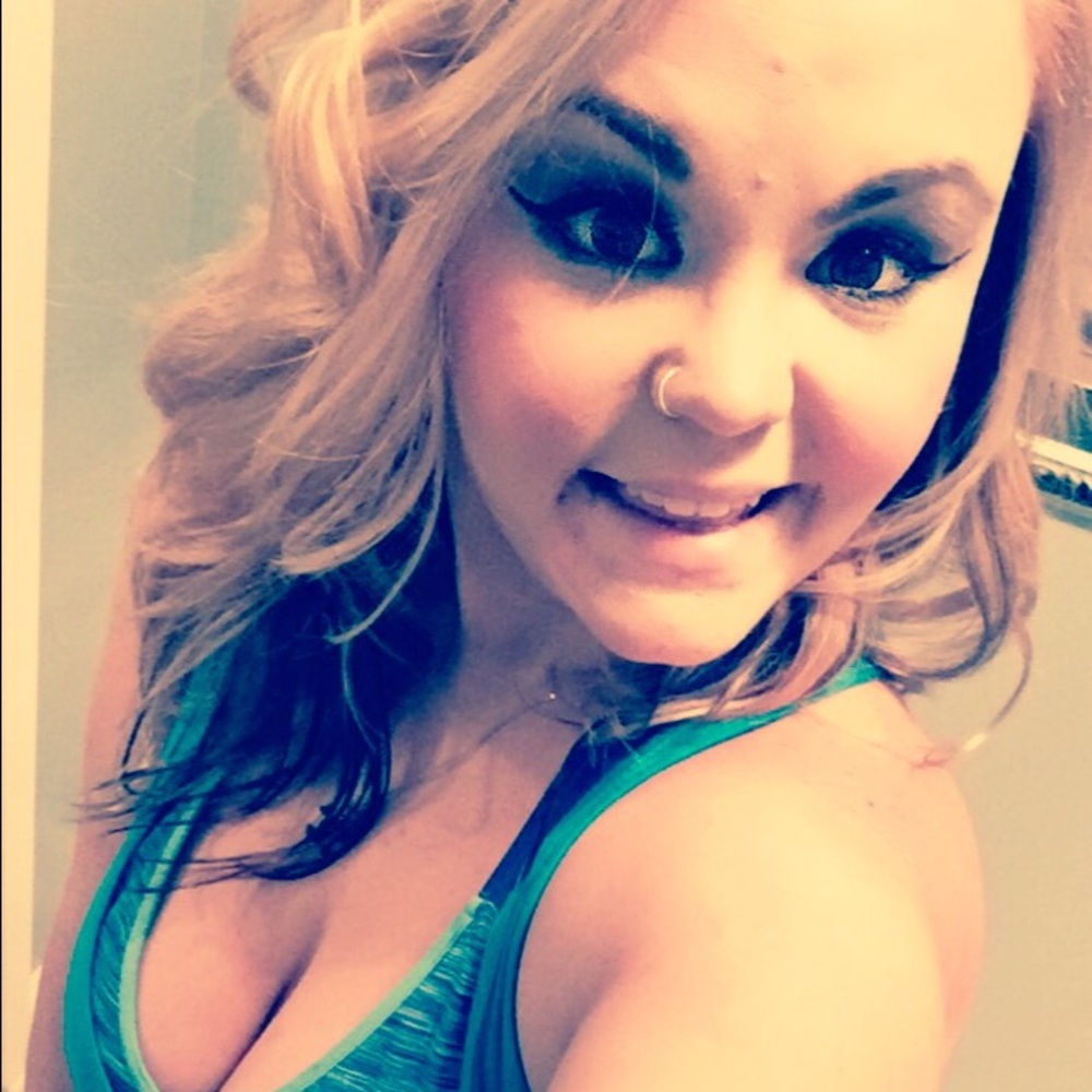 Meet your Posher, Maris