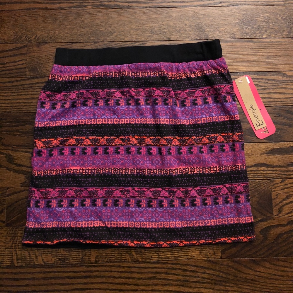 NWT mini-skirt