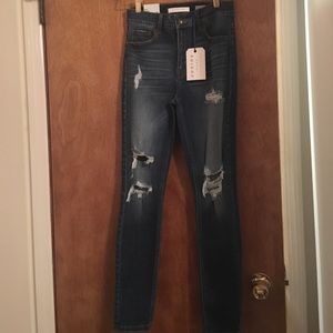NWT Eunina High Waisted Jeans