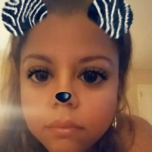 Meet your Posher, Anabel