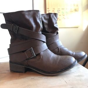 Mossimo Boots