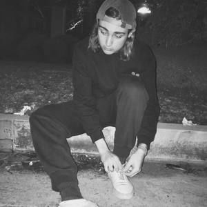 Meet your Posher, Emilio