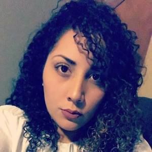 Meet your Posher, Carla