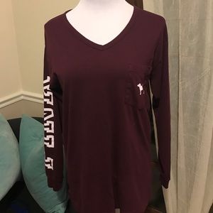 Vs pink Longsleeve V-neck T-shirt (Maroon)