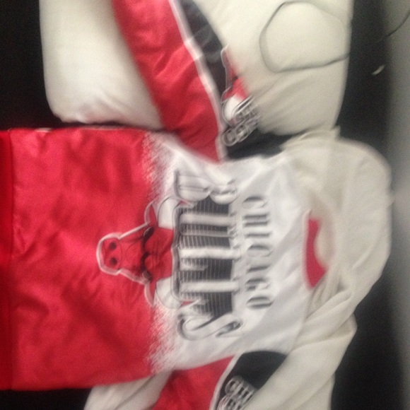 Bulls jacket - Picture 1 of 2