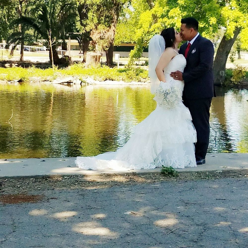 Meet your Posher, Alma