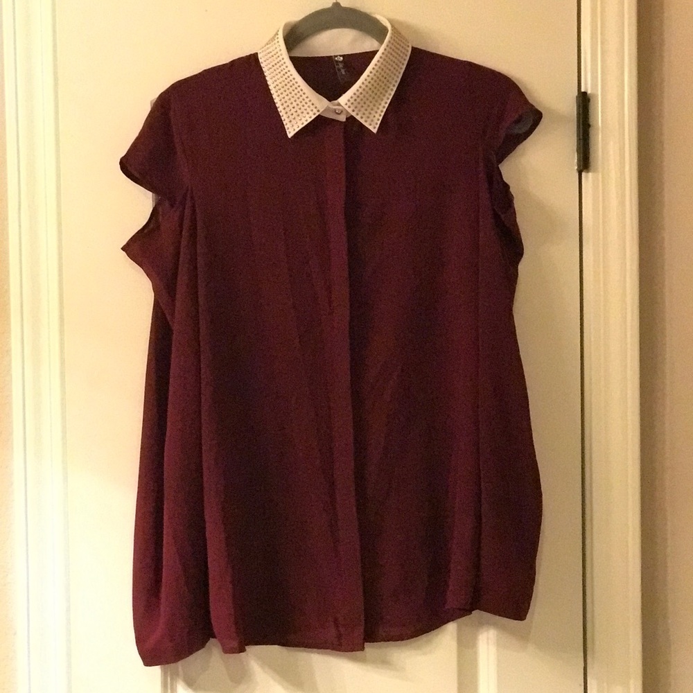 Maroon peekaboo shoulder blouse