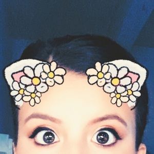 Meet your Posher, Perla