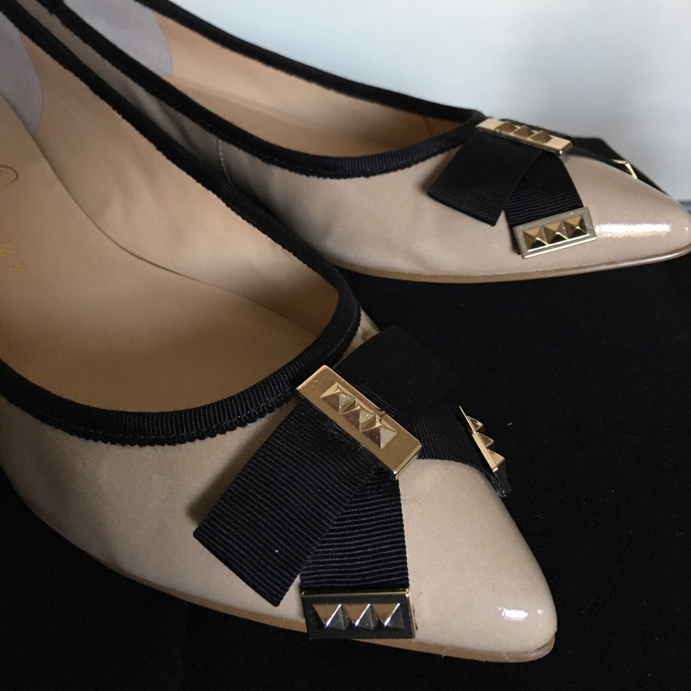 Ivanka pink/black flats with bow 6.5