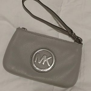 Michael Kors wristlet/purse