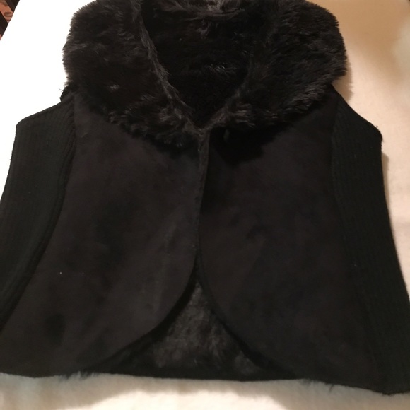 Revue - Picture 4 of 5