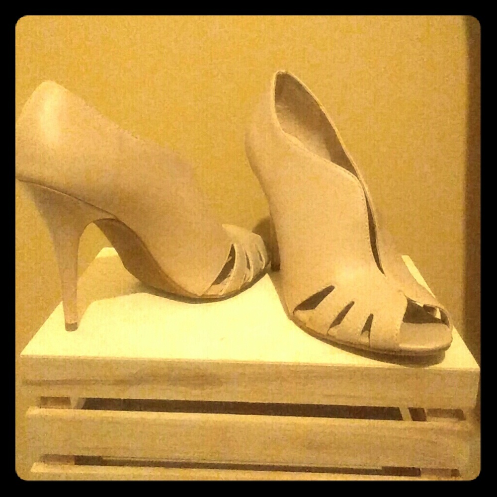 Nine West Bootie